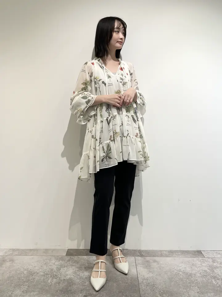 GRACE CONTINENTAL Nakatsu.m コーディネート画像