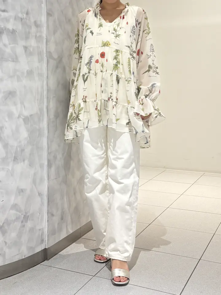 GRACE CONTINENTAL 岩永 春佳 コーディネート画像