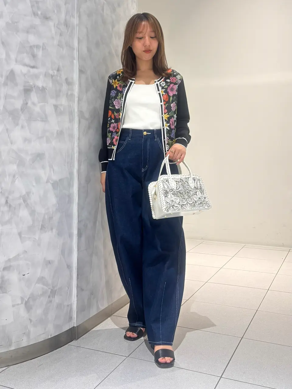  岩永 春佳 コーディネート画像