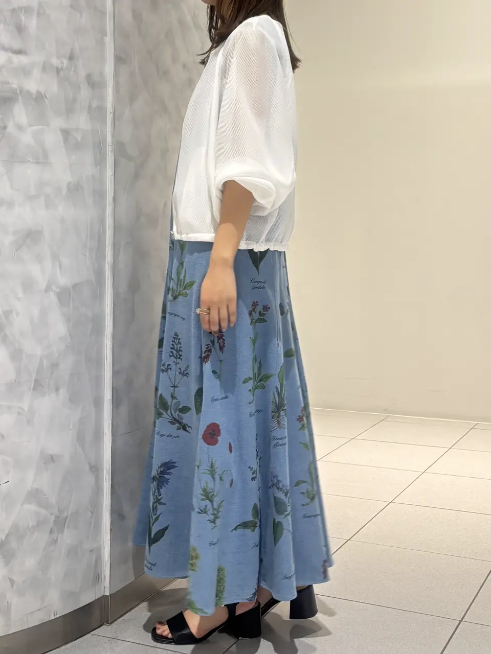 GRACE CONTINENTAL 岩永 春佳 コーディネート画像