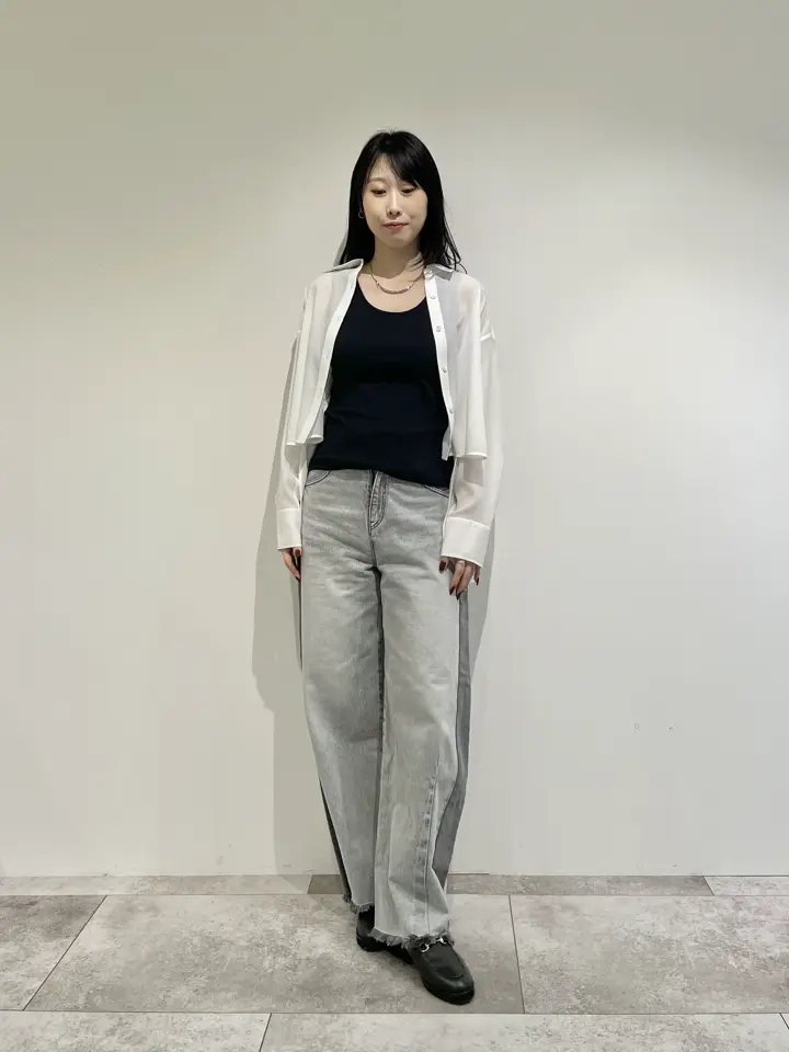 GRACE CONTINENTAL 端場 わかな コーディネート画像