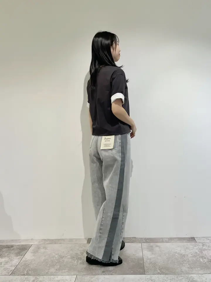 GRACE CONTINENTAL 端場 わかな コーディネート画像