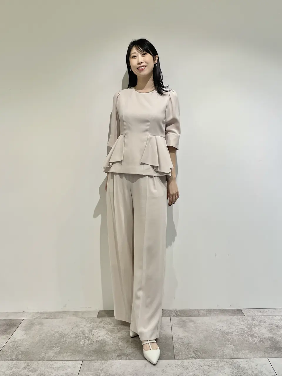 GRACE CONTINENTAL 端場 わかな コーディネート画像