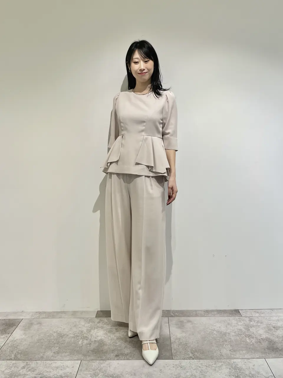 GRACE CONTINENTAL 端場 わかな コーディネート画像