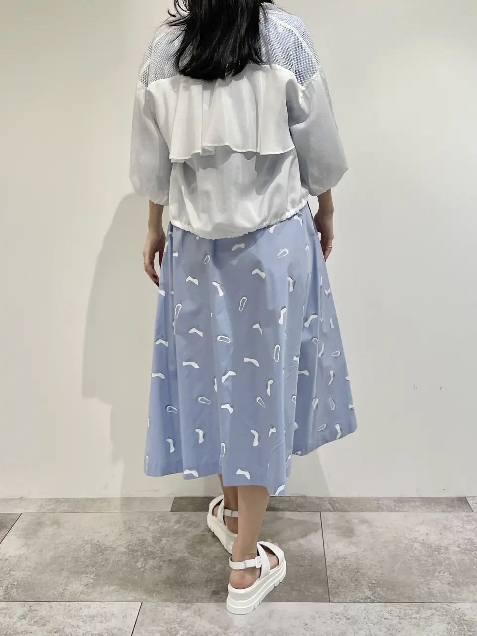 GRACE CONTINENTAL 端場 わかな コーディネート画像