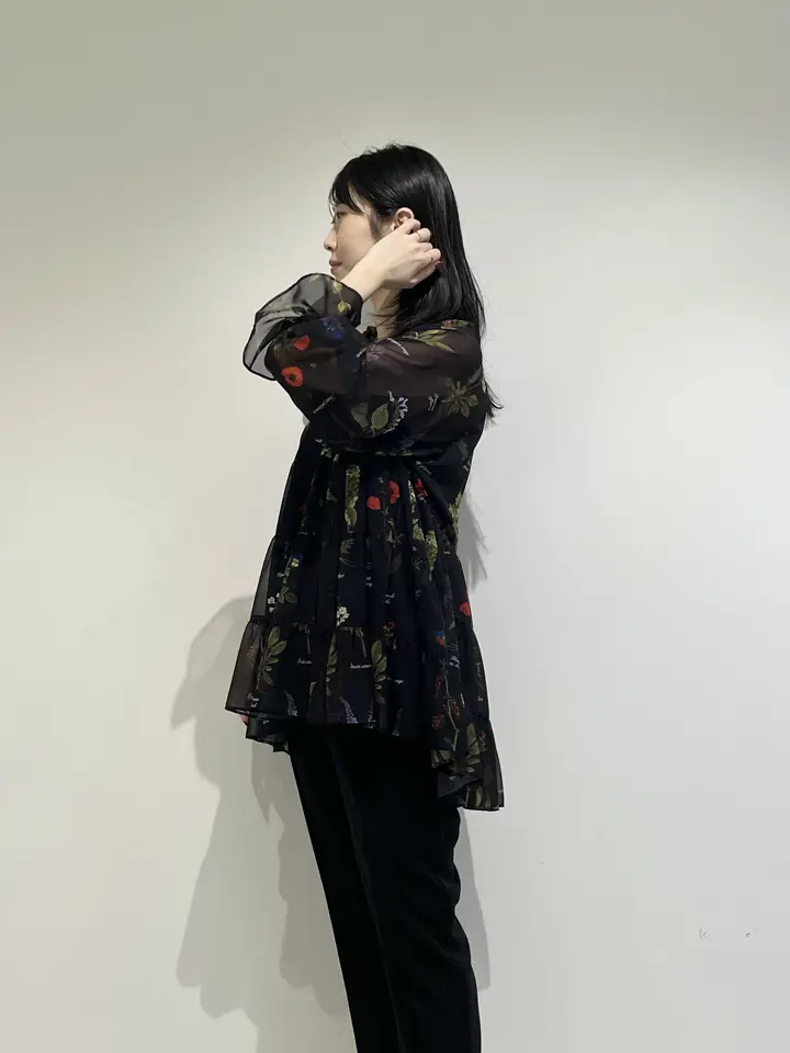 GRACE CONTINENTAL 端場 わかな コーディネート画像