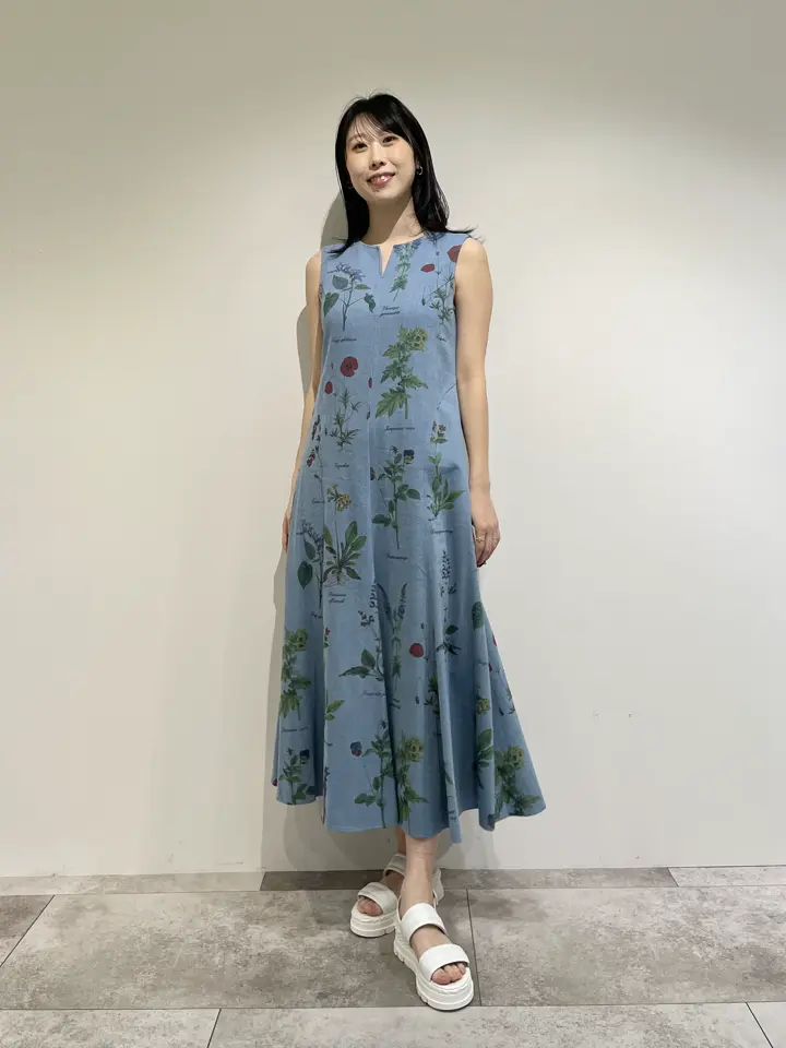 GRACE CONTINENTAL 端場 わかな コーディネート画像