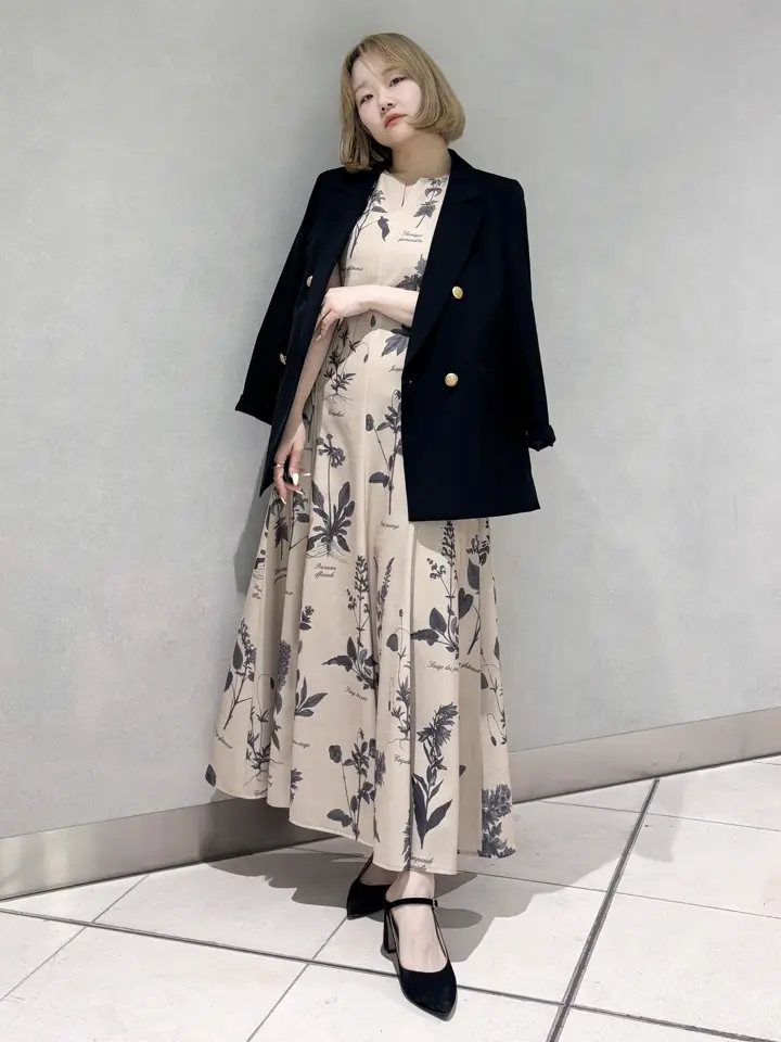 GRACE CONTINENTAL SAYUMI Nagashima コーディネート画像