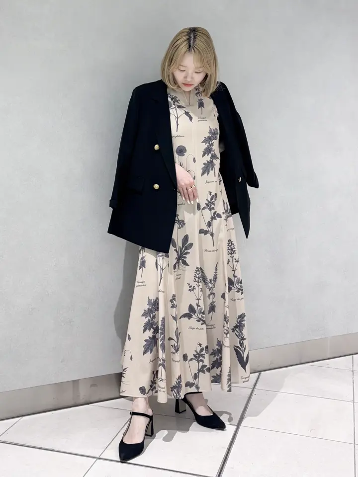 GRACE CONTINENTAL SAYUMI Nagashima コーディネート画像