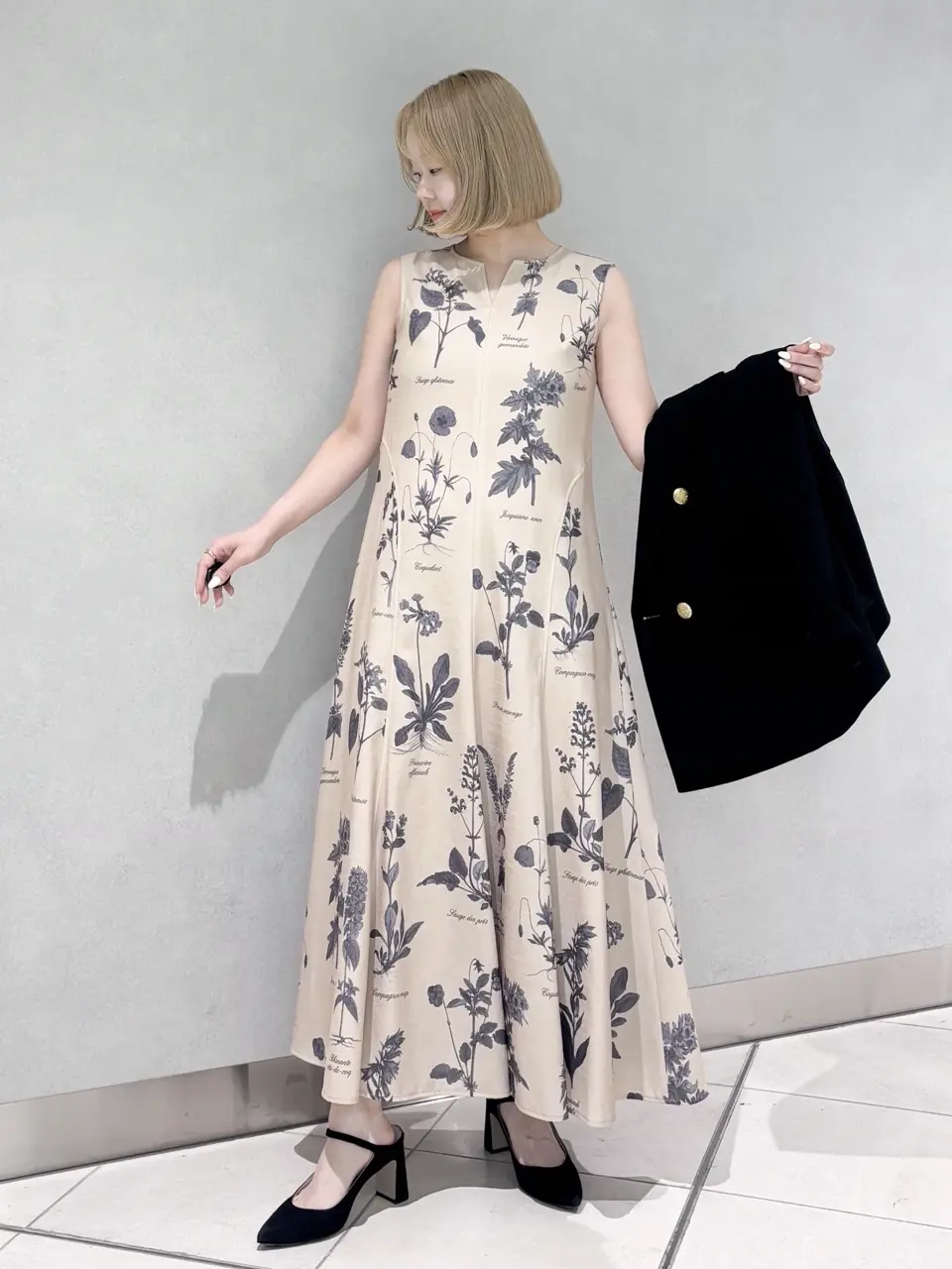 GRACE CONTINENTAL SAYUMI Nagashima コーディネート画像