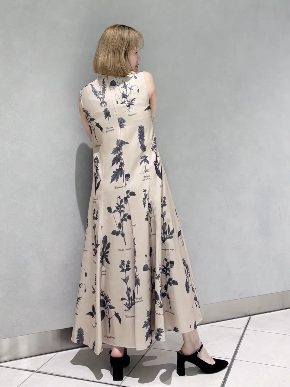 GRACE CONTINENTAL SAYUMI Nagashima コーディネート画像