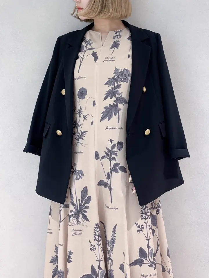 GRACE CONTINENTAL SAYUMI Nagashima コーディネート画像