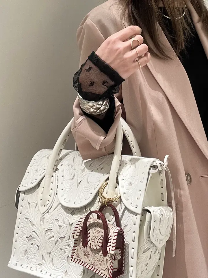 GRACE CONTINENTAL A.Kameyama コーディネート画像