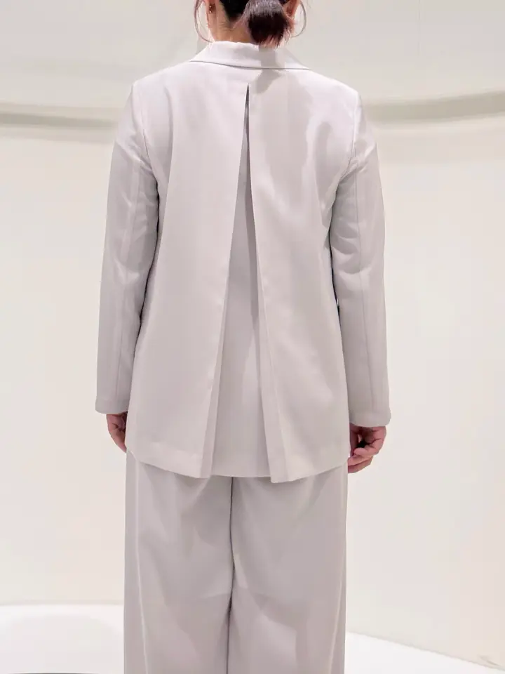 GRACE CONTINENTAL くまさか コーディネート画像