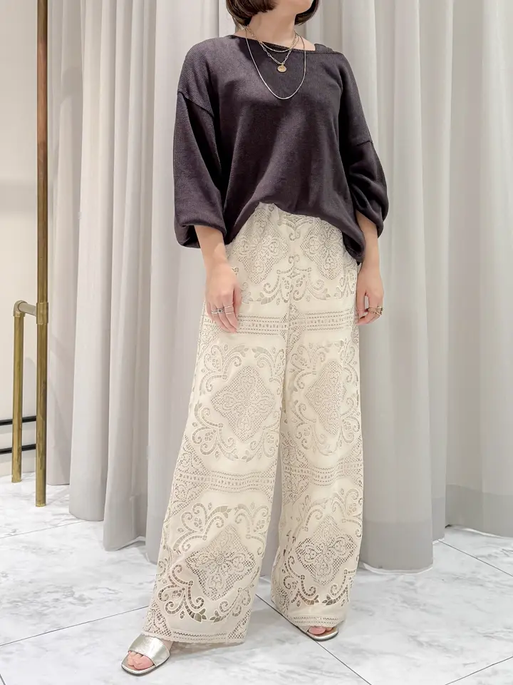 GRACE CONTINENTAL Adachi コーディネート画像