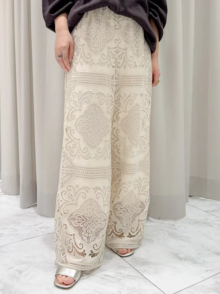 GRACE CONTINENTAL Adachi コーディネート画像