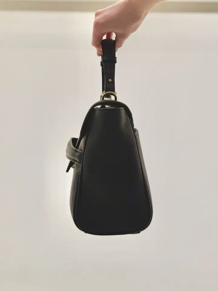 GRACE CONTINENTAL sa-ya コーディネート画像