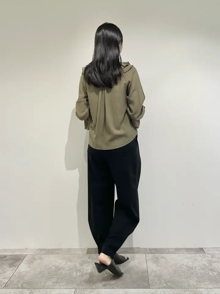 GRACE CONTINENTAL 端場 わかな コーディネート画像