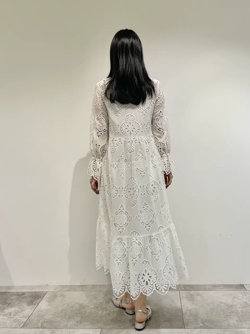 GRACE CONTINENTAL 端場 わかな コーディネート画像