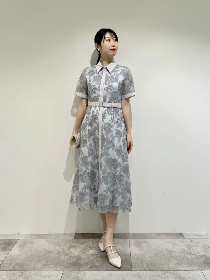 GRACE CONTINENTAL 端場 わかな コーディネート画像