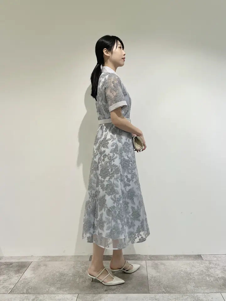 GRACE CONTINENTAL 端場 わかな コーディネート画像