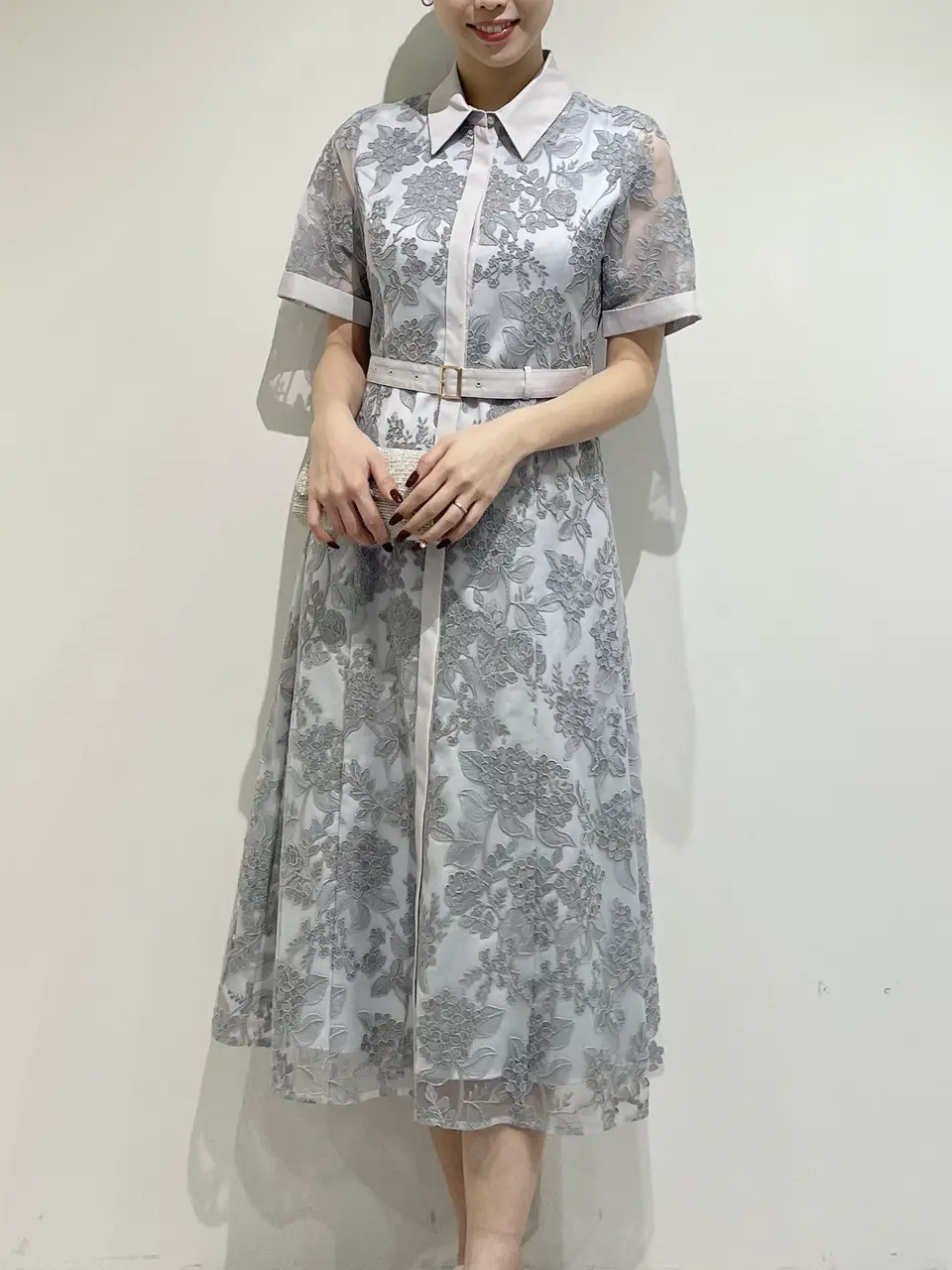 GRACE CONTINENTAL 端場 わかな コーディネート画像