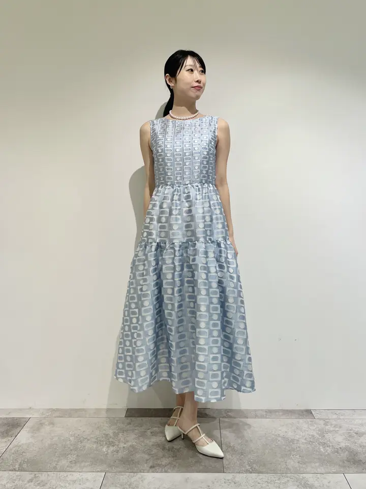 GRACE CONTINENTAL 端場 わかな コーディネート画像