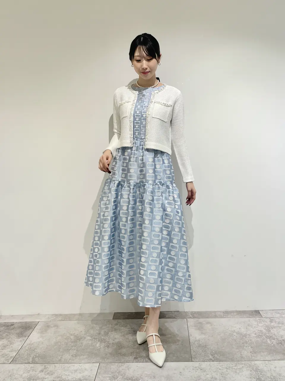 GRACE CONTINENTAL 端場 わかな コーディネート画像