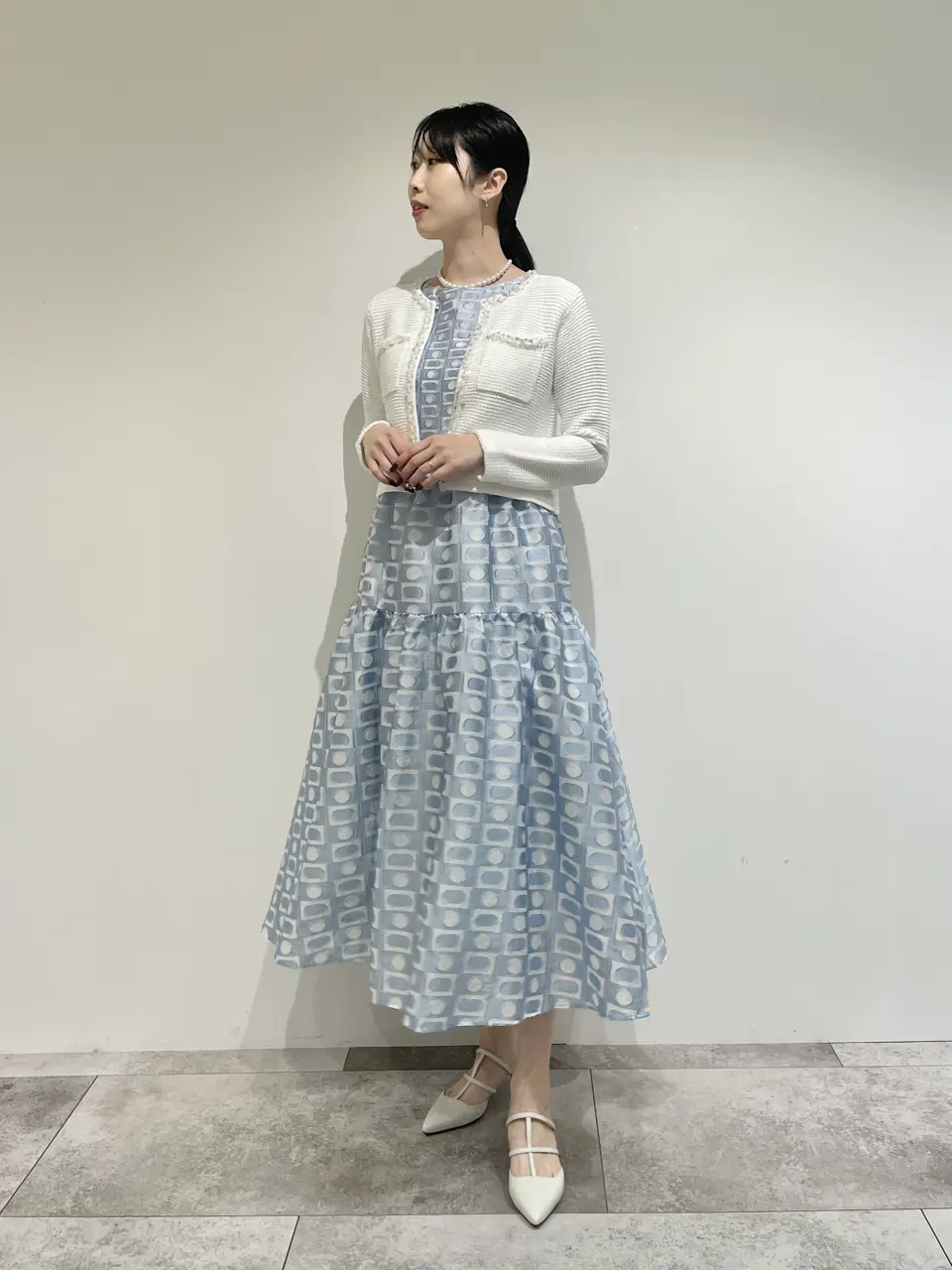 GRACE CONTINENTAL 端場 わかな コーディネート画像