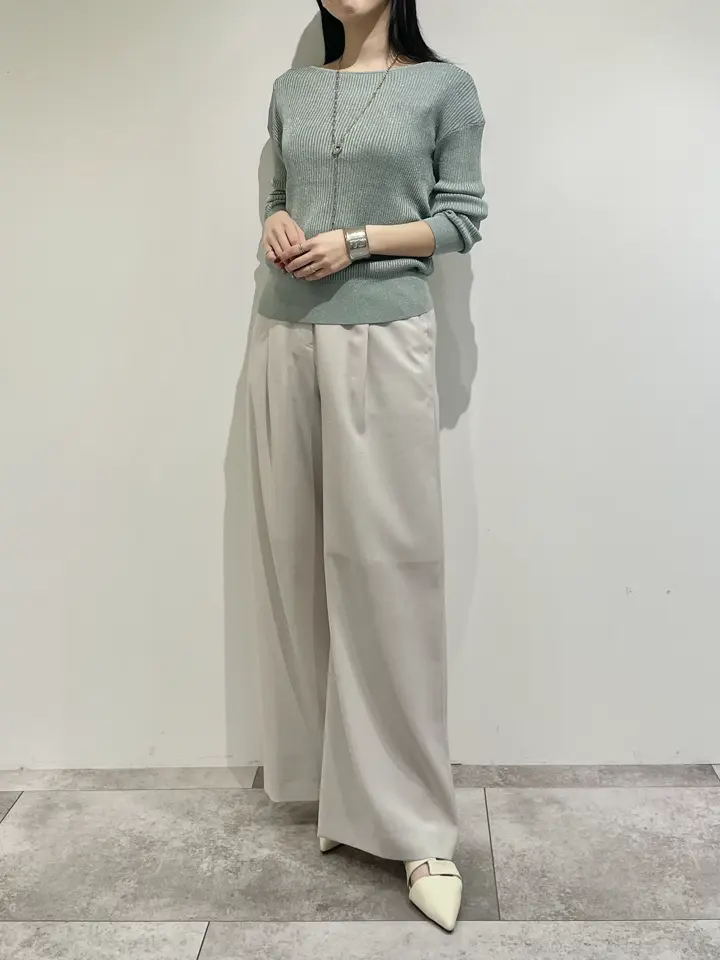 GRACE CONTINENTAL 端場 わかな コーディネート画像