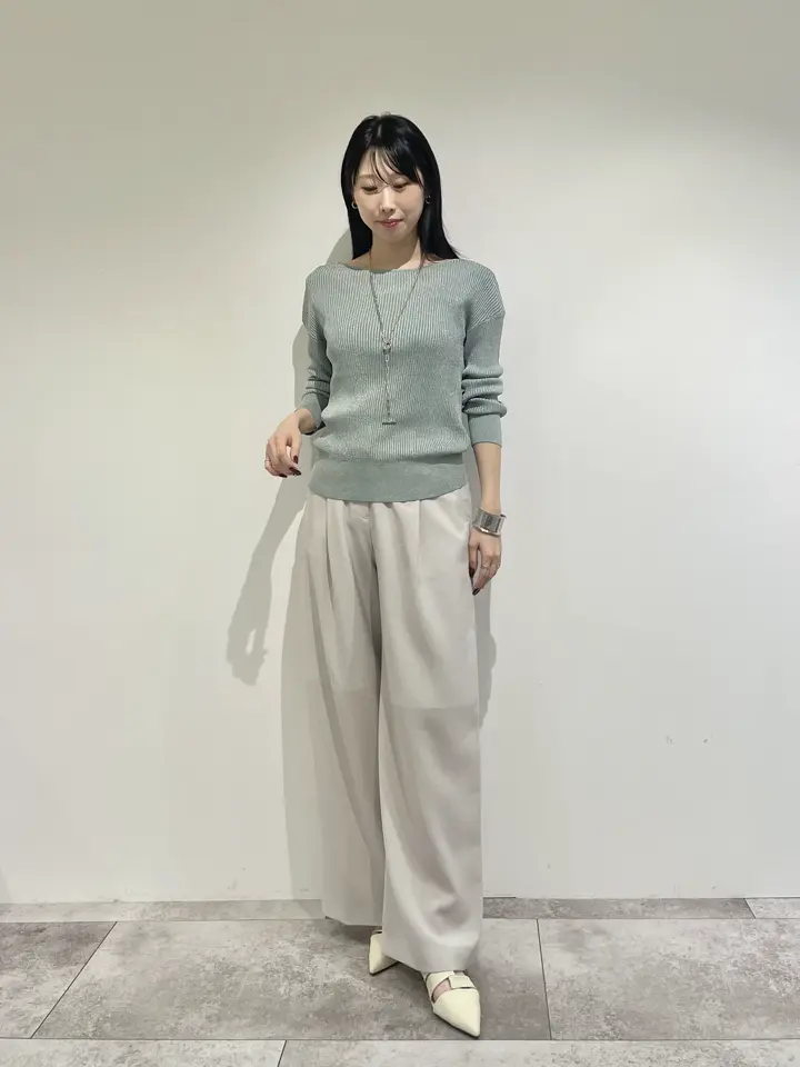 GRACE CONTINENTAL 端場 わかな コーディネート画像