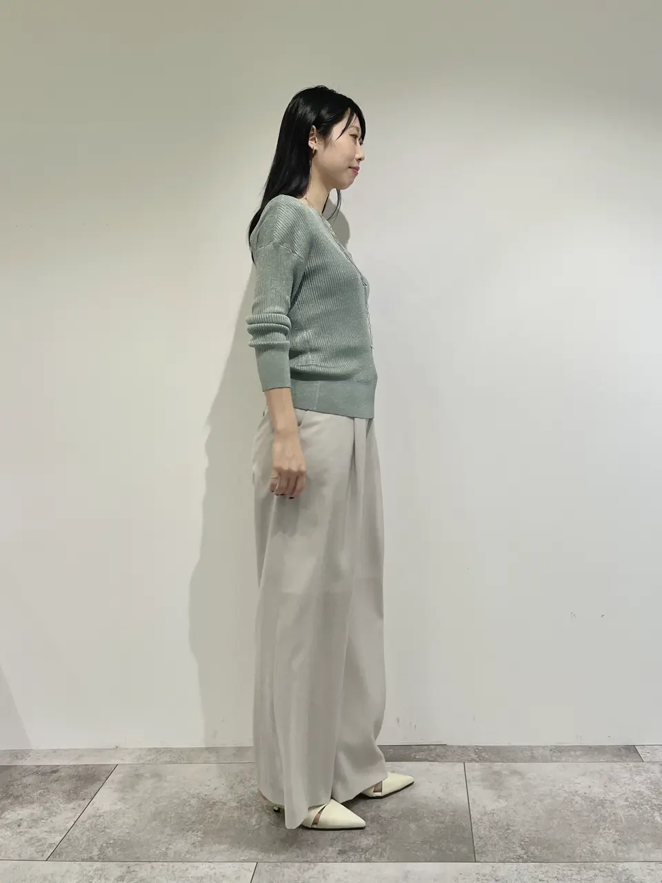 GRACE CONTINENTAL 端場 わかな コーディネート画像