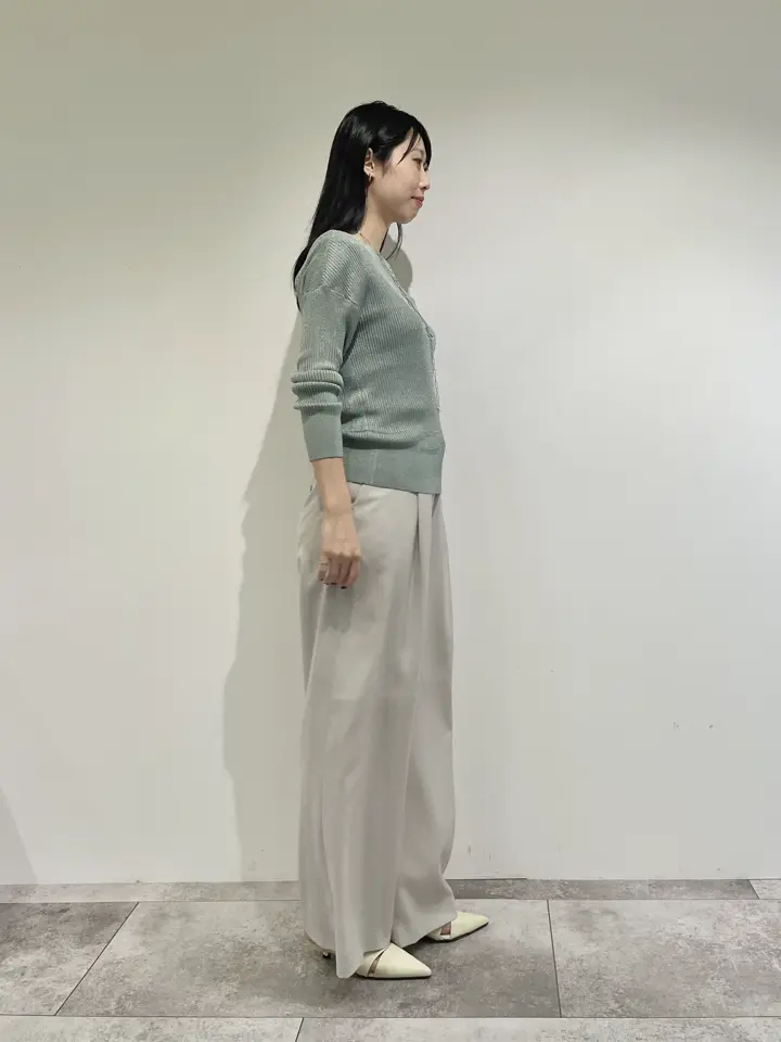 GRACE CONTINENTAL 端場 わかな コーディネート画像