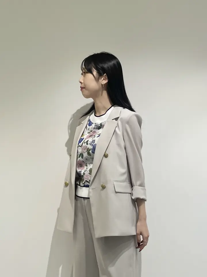 GRACE CONTINENTAL 端場 わかな コーディネート画像