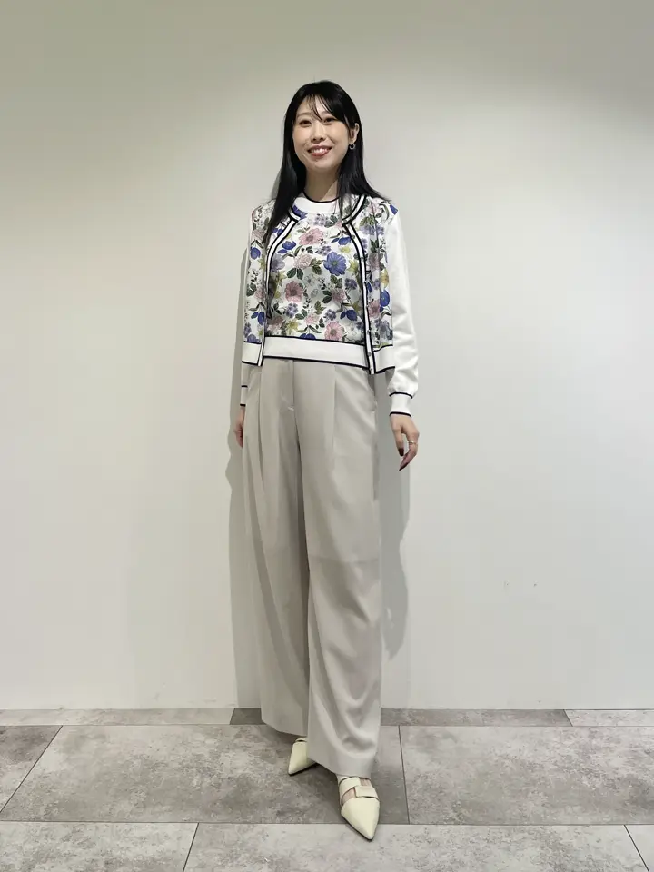 GRACE CONTINENTAL 端場 わかな コーディネート画像