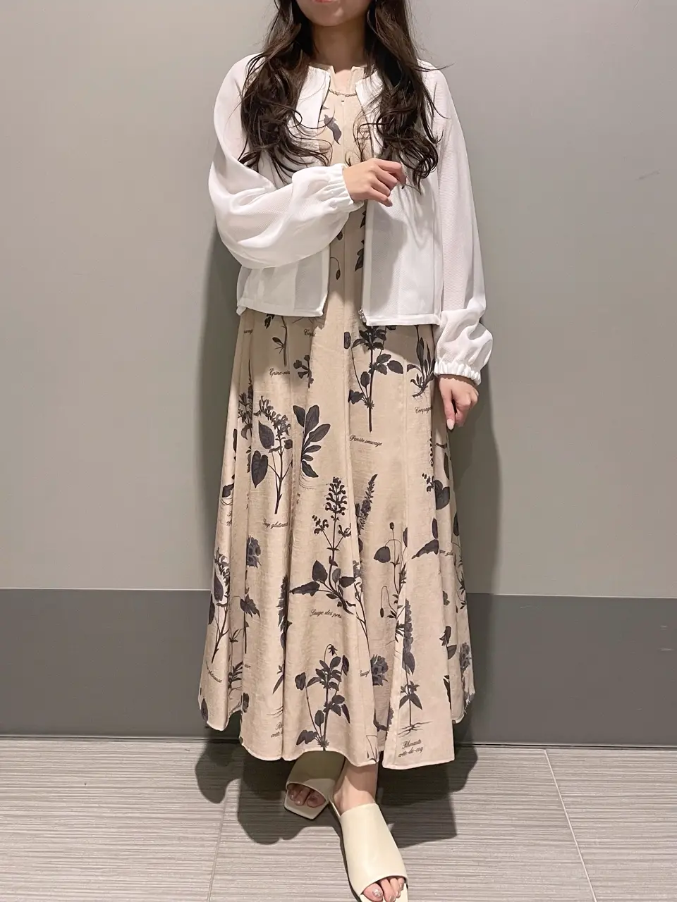 GRACE CONTINENTAL 細川　もなみ コーディネート画像