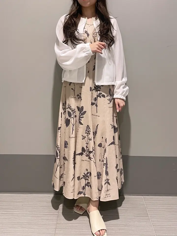 GRACE CONTINENTAL 細川　もなみ コーディネート画像