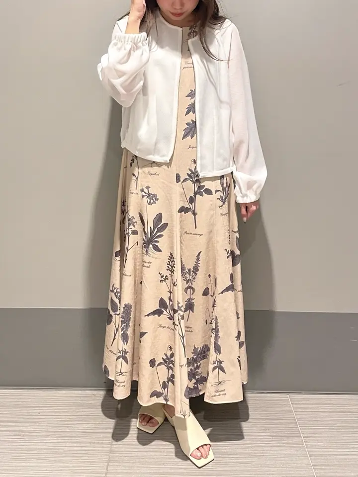 GRACE CONTINENTAL 細川　もなみ コーディネート画像