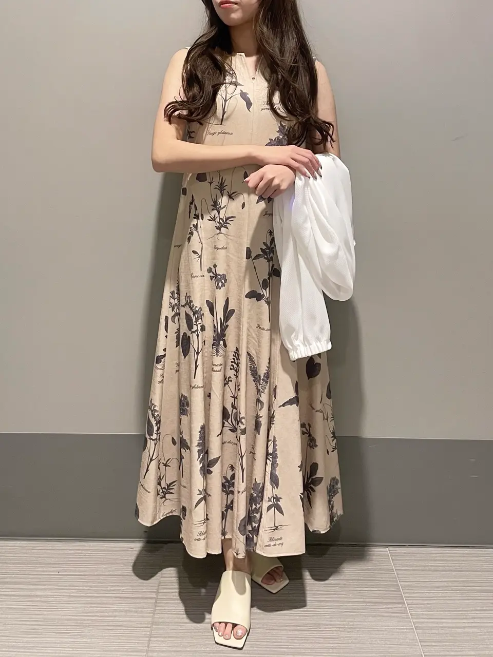 GRACE CONTINENTAL 細川　もなみ コーディネート画像