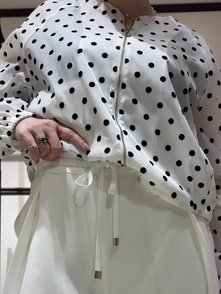 GRACE CONTINENTAL N.YURI コーディネート画像