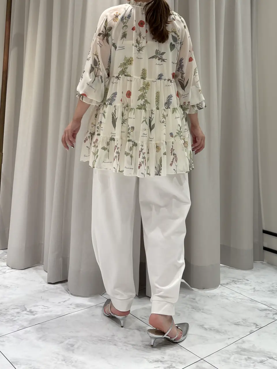 GRACE CONTINENTAL 泉　敦子 コーディネート画像