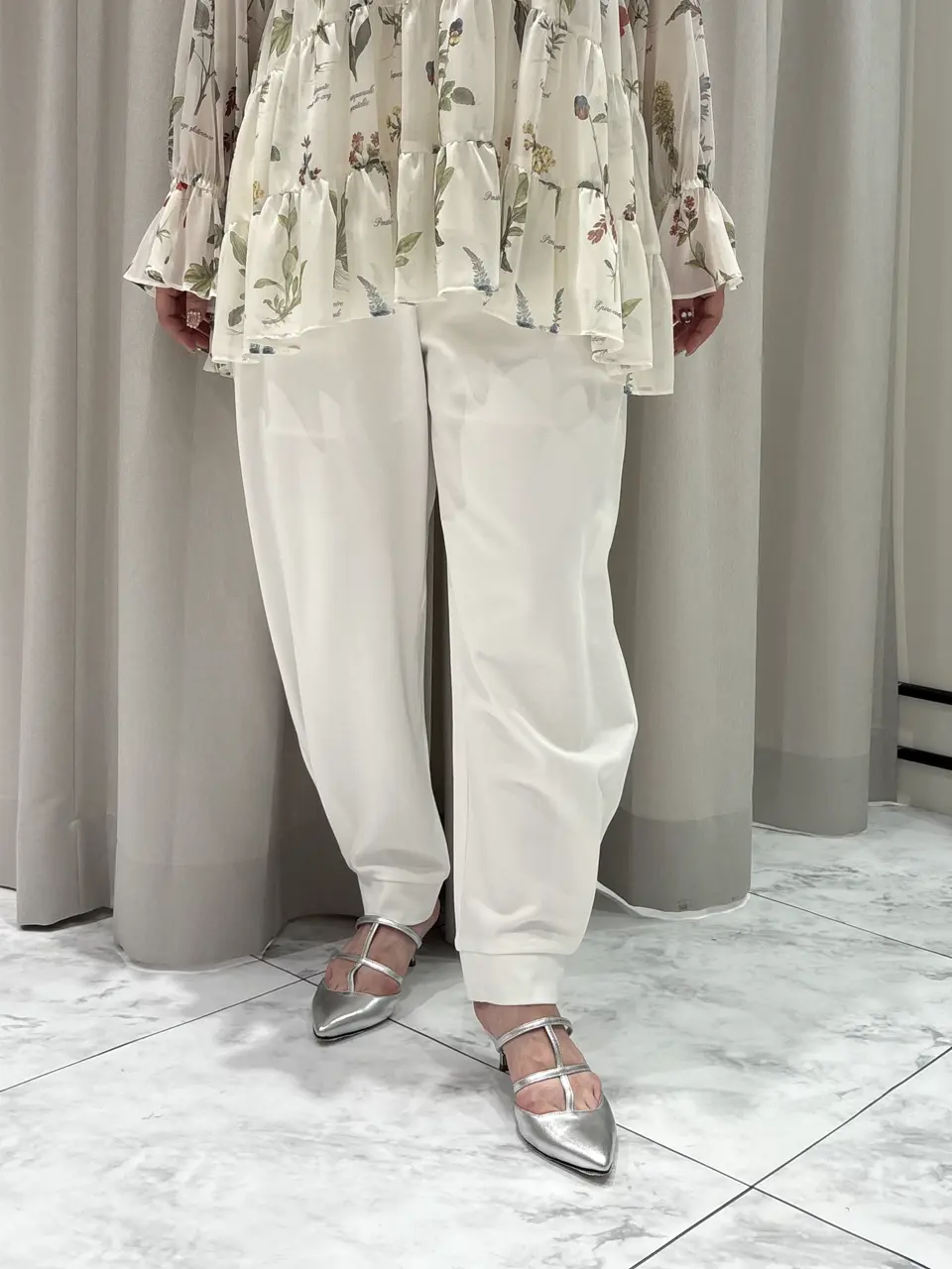 GRACE CONTINENTAL 泉　敦子 コーディネート画像