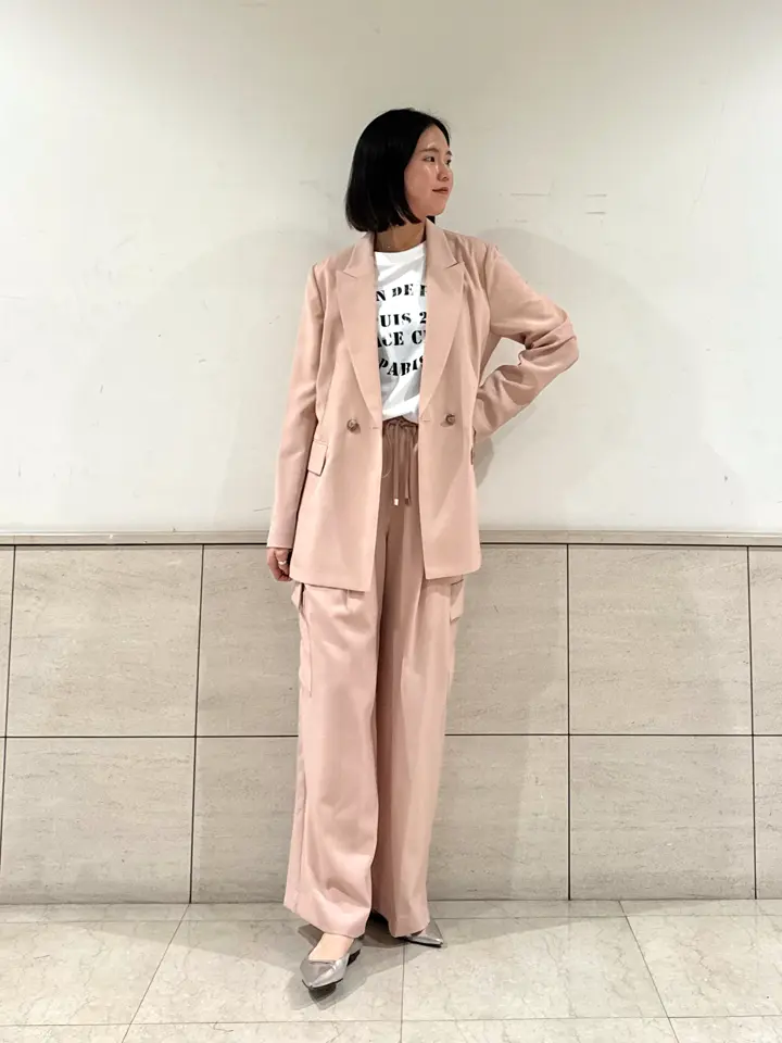 GRACE CONTINENTAL 伊藤　静華 コーディネート画像