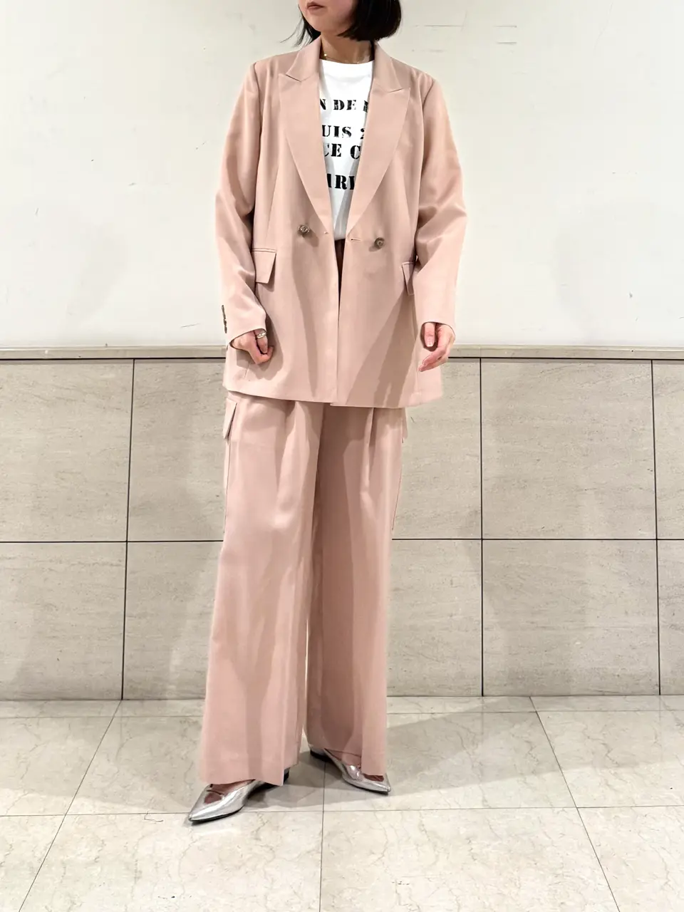 GRACE CONTINENTAL 伊藤　静華 コーディネート画像