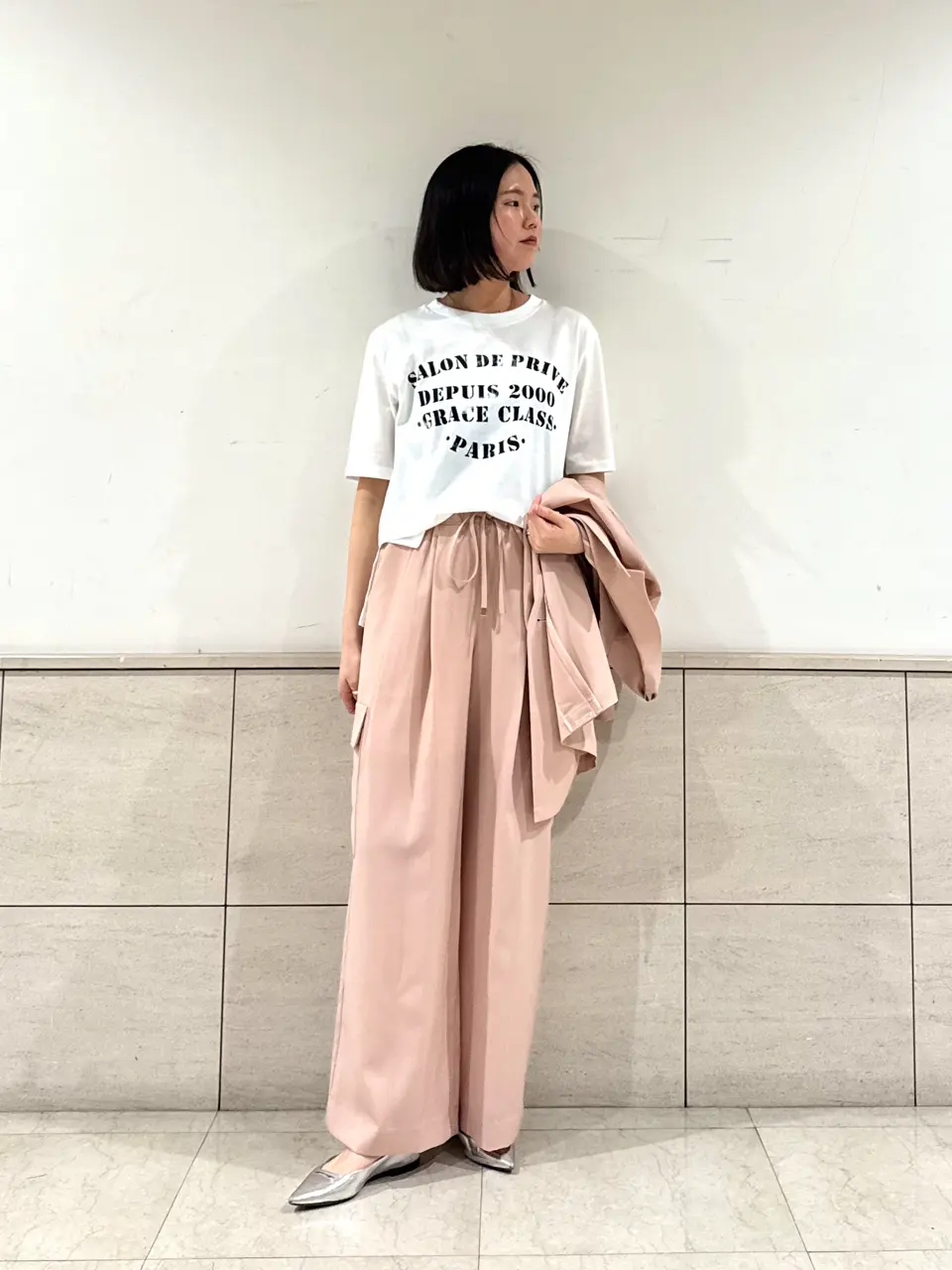 GRACE CONTINENTAL 伊藤　静華 コーディネート画像