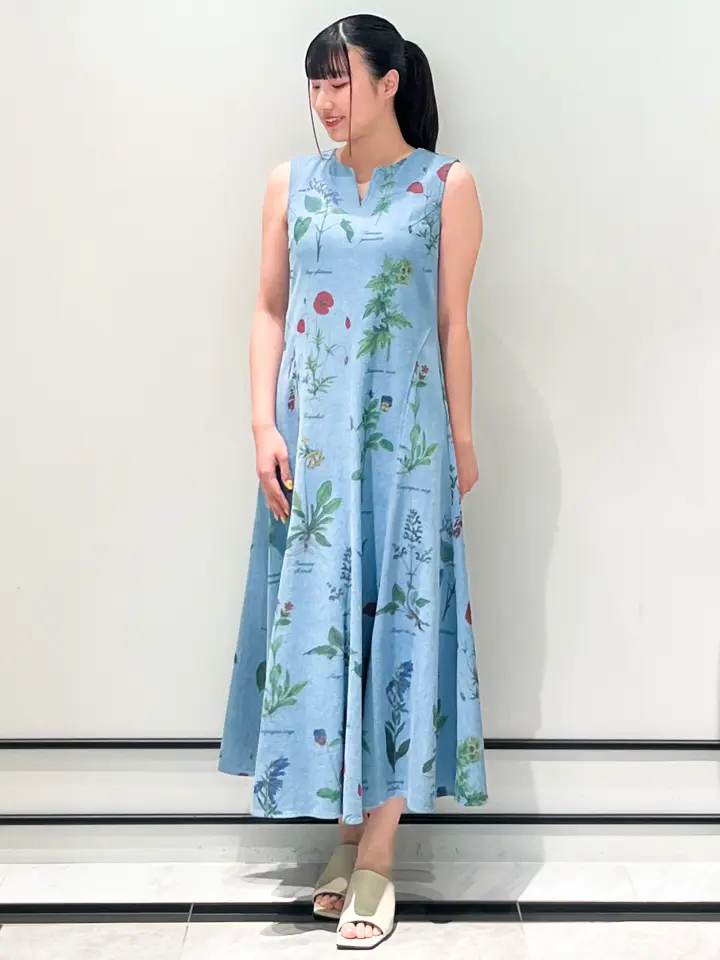 GRACE CONTINENTAL CHISAKO.S コーディネート画像