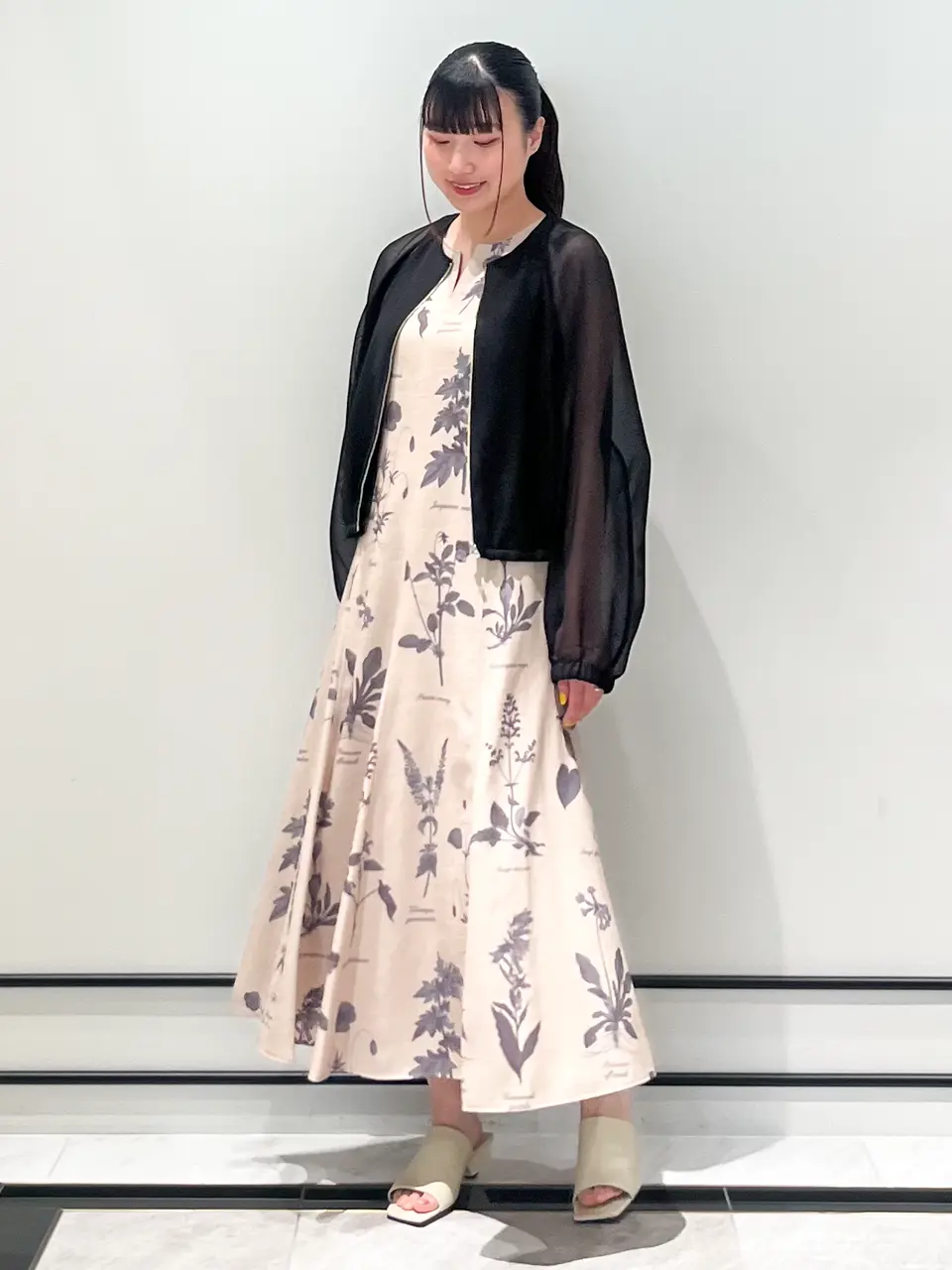 GRACE CONTINENTAL CHISAKO.S コーディネート画像