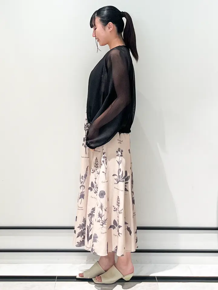 GRACE CONTINENTAL CHISAKO.S コーディネート画像