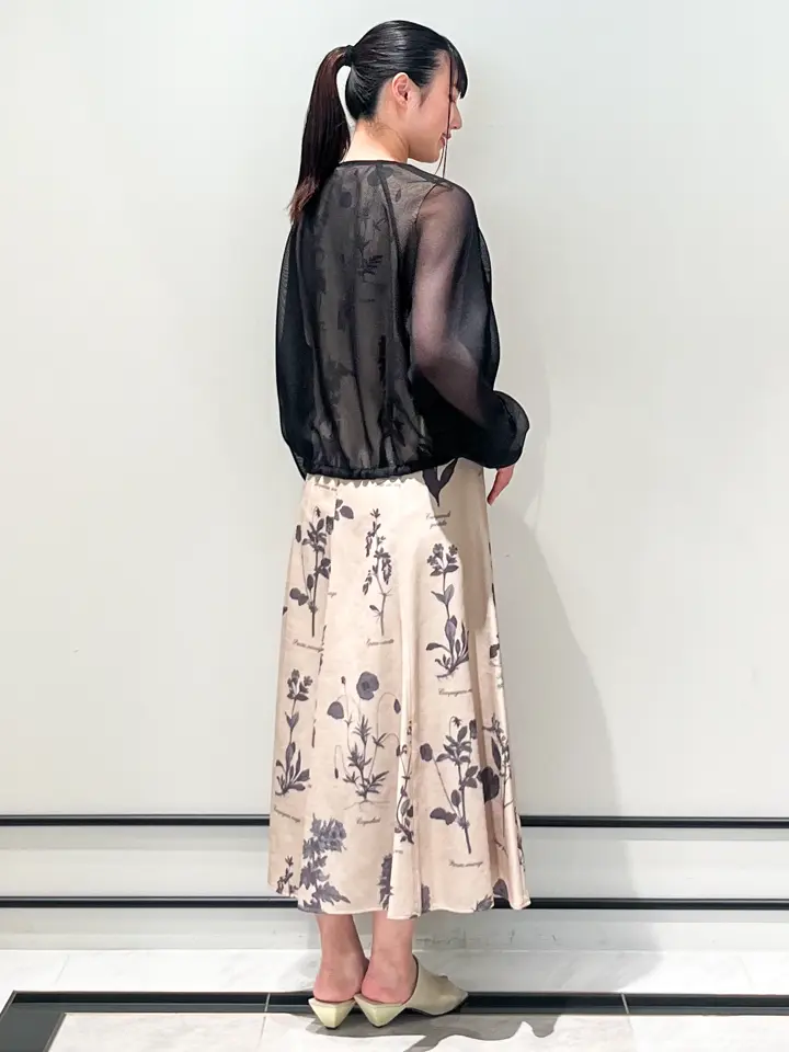 GRACE CONTINENTAL CHISAKO.S コーディネート画像