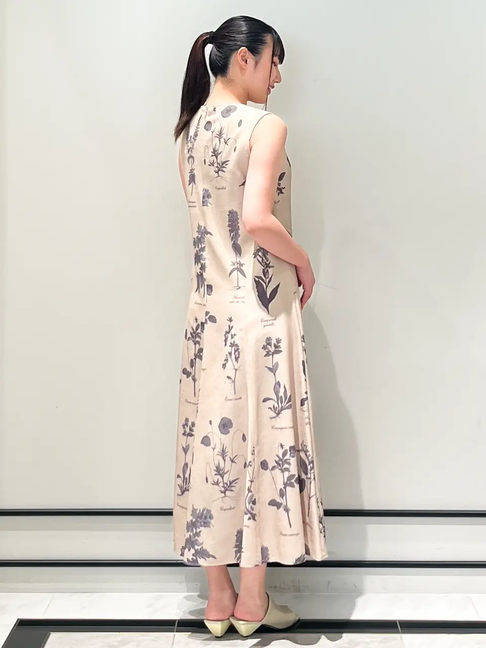 GRACE CONTINENTAL CHISAKO.S コーディネート画像